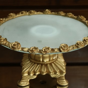 Cod 993 - Boleira Dourada Flores - Red. 31 cm Ø - Pé 15 cm